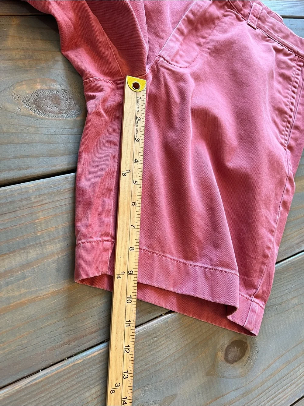 J.Crew Men's Shorts Size 33 Pink Faded Red Flat Front 100% Cotton Casual 9